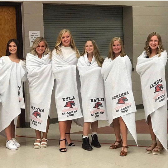 Custom Team Blankets ~ Personalized Sports Team Gift - Liv's Boutique